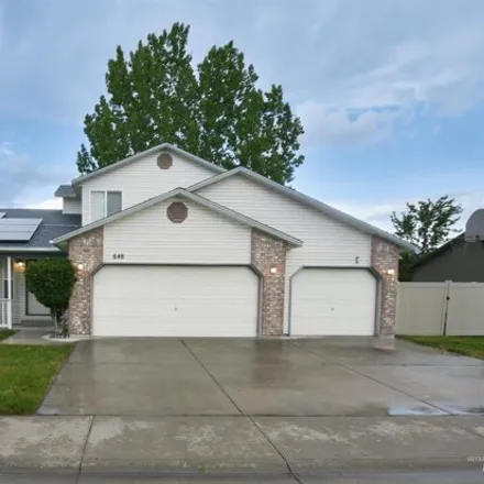 Buy this 4 bed house on 648 West Woodbury Drive in Meridian, ID 83646