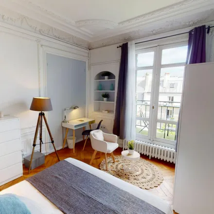 Image 2 - 169 Boulevard Malesherbes, 75017 Paris, France - Room for rent