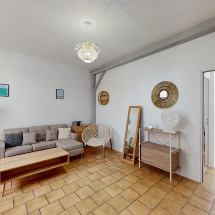 Rent this 5 bed apartment on 41 Rue Marcelin Krebs in 59260 Hellemmes-Lille, France