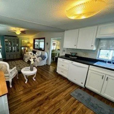 Image 2 - 2nd Street, Pinellas County, FL 33761, USA - Apartment for sale