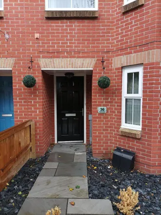 Rent this 4 bed townhouse on Cotswold Way in North Petherton, TA6 6FJ