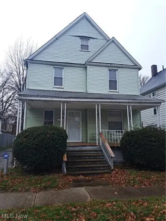 Buy this 5 bed house on 536 East 102nd Street in Cleveland, OH 44108