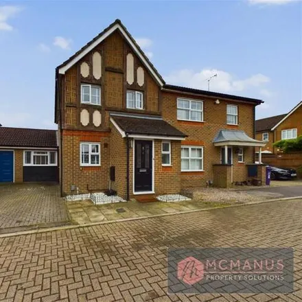 Buy this 2 bed duplex on The Chilterns in Stevenage, Hertfordshire
