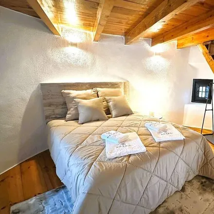 Rent this 2 bed house on 2530-797 Lourinhã
