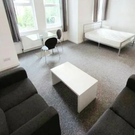 Image 5 - 6-8 Chatham Grove, Manchester, M20 1HS, United Kingdom - Apartment for rent