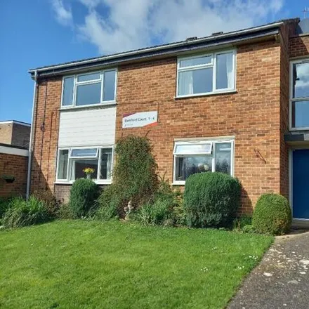 Rent this 2 bed room on Yarncliff Close in Chesterfield, S40 4JA