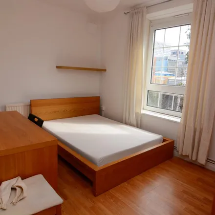 Image 3 - Grenada House, Limehouse Causeway, Canary Wharf, London, E14 8AD, United Kingdom - Room for rent