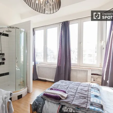Rent this 2 bed room on Rue Jacques Jansen - Jacques Jansenstraat 4 in 1030 Schaerbeek - Schaarbeek, Belgium