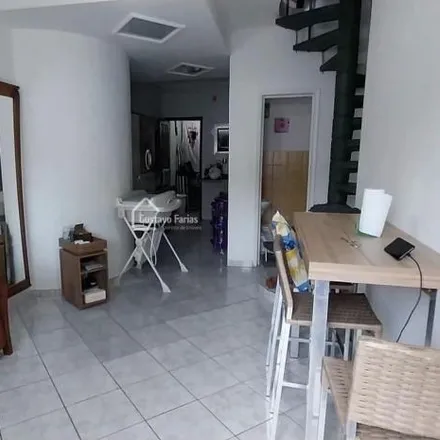 Rent this 2 bed house on Rua José Maria de Oliveira in Quietude, Praia Grande - SP