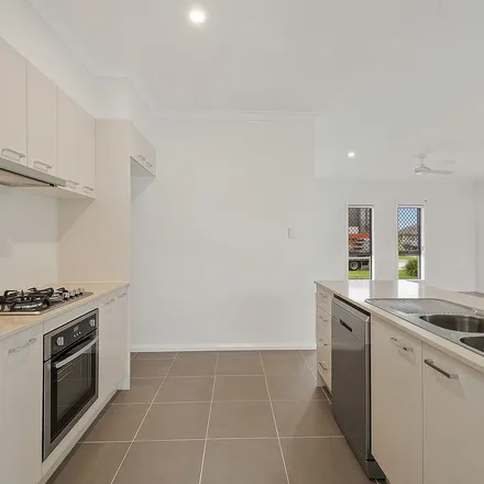 Image 3 - 11 Chambers Street, Mango Hill QLD 4509, Australia - Apartment for rent