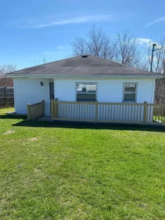 Buy this 2 bed house on 348 Carleton Street in Beckley, WV 25801