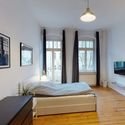 Rent this studio apartment on Röntgen-Sekundarschule in Wildenbruchstraße 53, 12435 Berlin