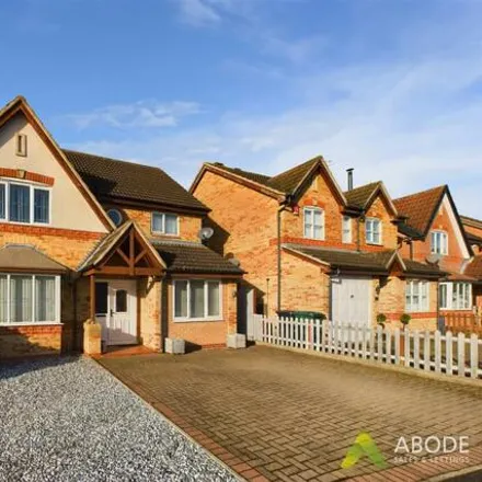 Buy this 4 bed house on Eaton Close in Hatton, DE65 5ED