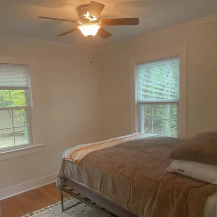 Rent this 1 bed room on 2918 17th Street East in Claymont, Tuscaloosa