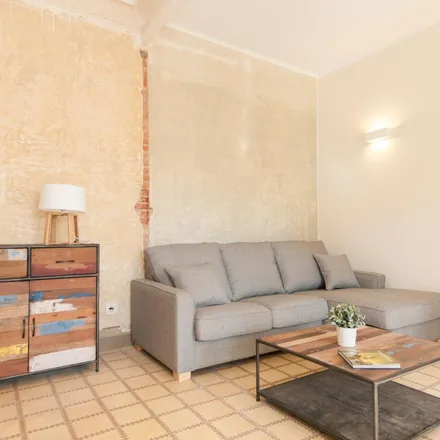 Rent this 3 bed apartment on Carrer del Parlament in 39, 08001 Barcelona