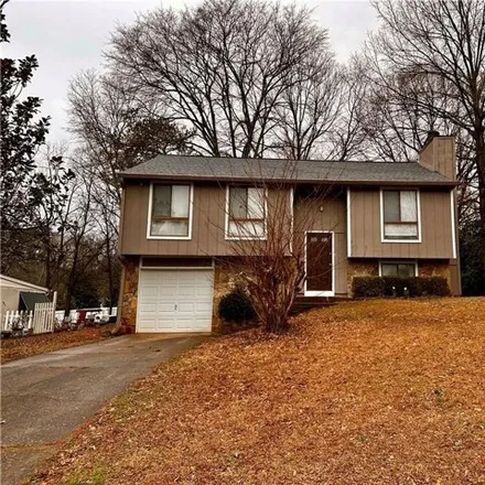 Rent this 3 bed house on 10360 Worthington Hills Manor in Roswell, GA 30076