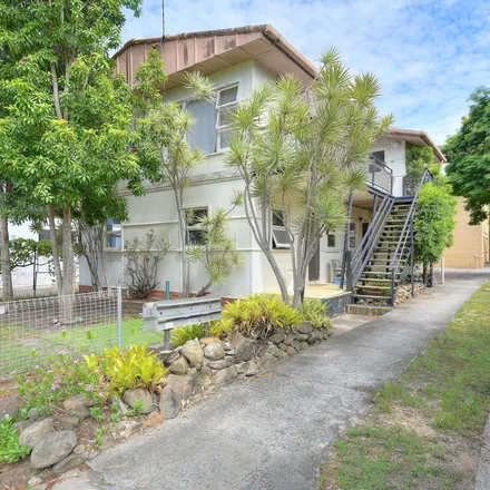 Image 7 - 13 Christine Avenue, Miami QLD 4220, Australia - Apartment for rent