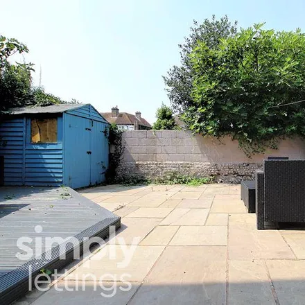 Image 5 - Ashacre Lane, Worthing, BN13 2DD, United Kingdom - House for rent