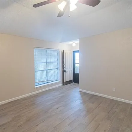 Image 3 - 307 Cole Street, Garland, TX 75040, USA - House for rent