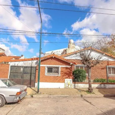 Buy this 3 bed house on Prilidiano Pueyrredón 1150 in Martínez Oeste, Martínez