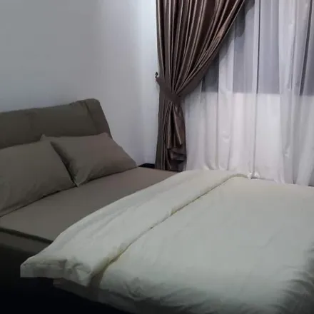 Rent this 3 bed condo on Gelugor in 11700 George Town, Penang
