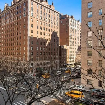 Image 8 - 52 East 72nd Street, New York, NY 10021, USA - Apartment for sale