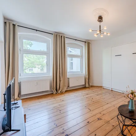 Rent this 1 bed apartment on Goltzstraße 13 in 10781 Berlin, Germany