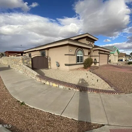 Image 2 - 11414 Marcos Lucero Place, El Paso, TX 79934, USA - House for rent
