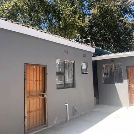 Rent this 1 bed apartment on Lawn Street in Rosettenville, Johannesburg