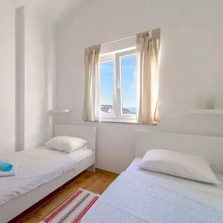 Image 4 - 53288, Croatia - Apartment for rent