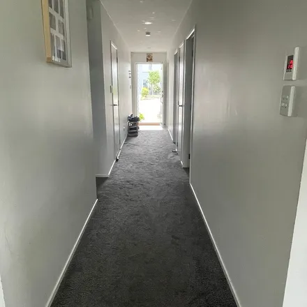 Rent this 4 bed apartment on 11 Rere Close in Takanini, Papakura 2112