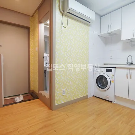 Image 4 - 서울특별시 강남구 신사동 534-10 - Apartment for rent