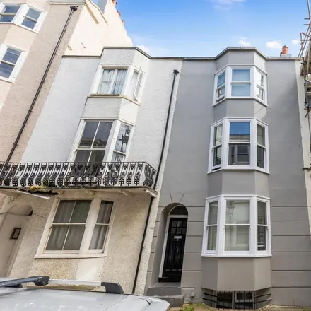 Rent this 1 bed room on 19 Grafton Street in Brighton, BN2 1AQ