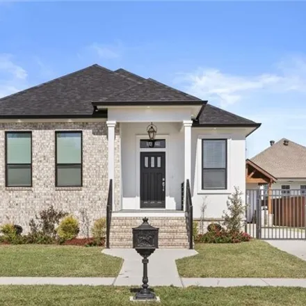 Buy this 3 bed house on 8451 Fairfax Drive in Chalmette, LA 70043