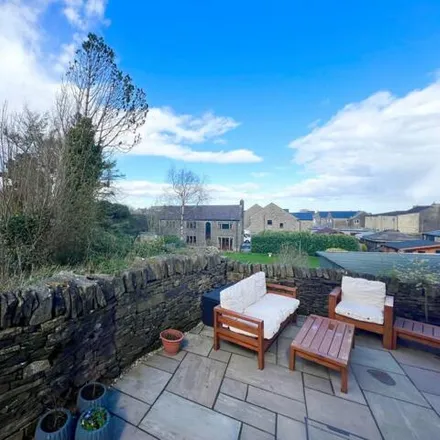 Image 3 - Parkin Square, Scapegoat Hill, HD7 4NT, United Kingdom - Townhouse for sale