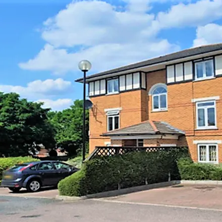 Rent this 3 bed apartment on Minstrell Court in Wenlock Gardens, The Hyde