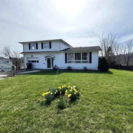 Buy this 4 bed house on 13 Lincoln Way in Buckhannon, WV 26201