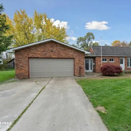 Image 2 - 3171 Reid Rd, Swartz Creek, Michigan, 48473 - House for sale