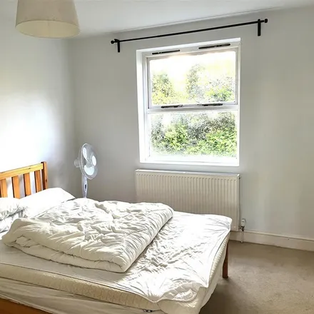 Image 7 - Atherfold Road, Stockwell Park, London, SW9 9LL, United Kingdom - Apartment for rent