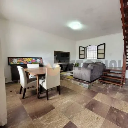 Buy this 2 bed house on Rua Águas da Prata in Ipiranga, Caraguatatuba - SP