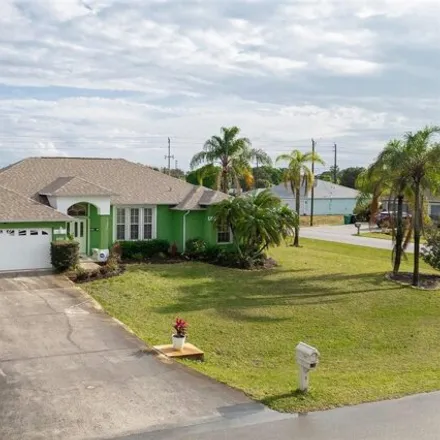 Image 3 - 6786 Northwest Daffodil Lane, Port Saint Lucie, FL 34983, USA - House for sale