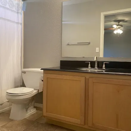 Rent this 3 bed apartment on 21810 North 40th Place in Phoenix, AZ 85050