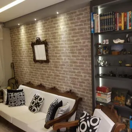 Buy this 2 bed apartment on Rua Antônio Matheus Sobrinho in Vinhedo, Vinhedo - SP