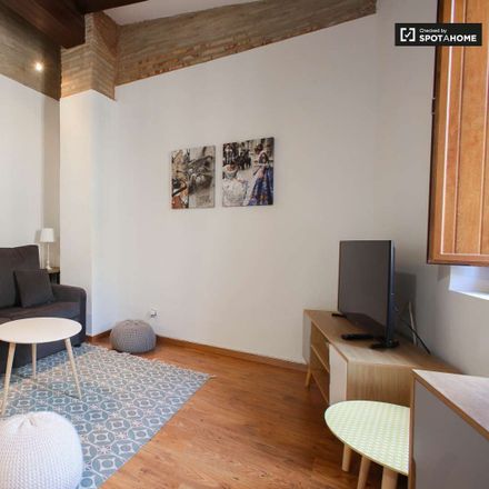 Rent this 1 bed apartment on Carrer de Baix in 46003 València, Valencia