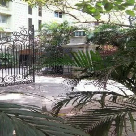 Image 4 - Kadeshwari Mandir Marg, Bandra West, Mumbai - 400050, Maharashtra, India - Apartment for rent
