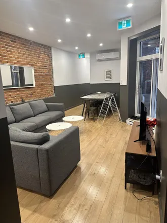 Image 5 - 1012 Rue Sherbrooke Est, Montreal, QC H2L 1H8, Canada - Room for rent