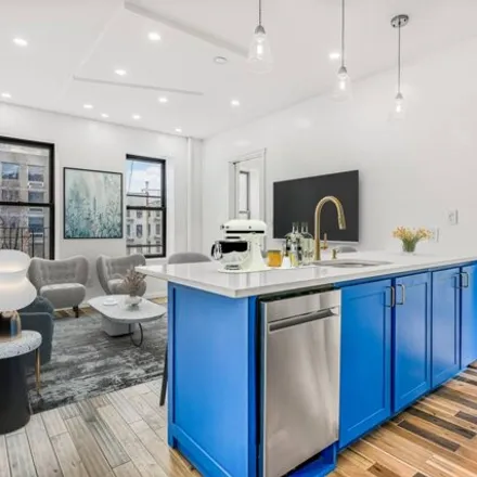 Buy this studio apartment on 309 East Houston Street in New York, NY 10002