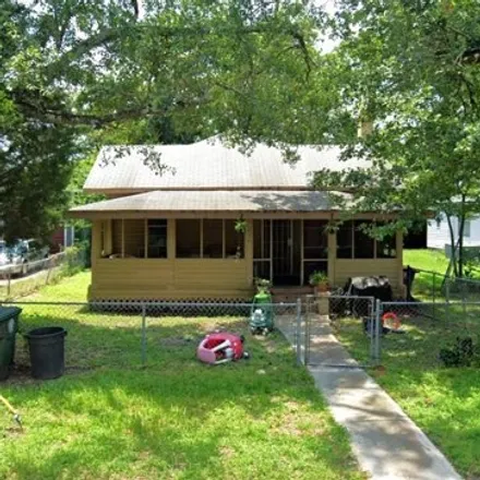 Buy this 3 bed house on 634 Day Ave in Jacksonville, Florida