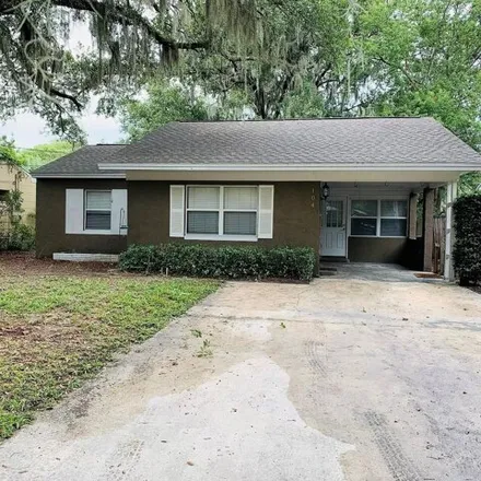Rent this 2 bed house on Glenwood Avenue in Orlando, FL 32803