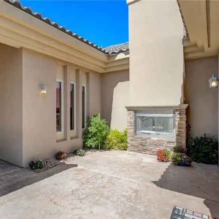 Image 4 - 2295 Cozy Hill Circle, Henderson, NV 89052, USA - House for sale